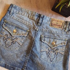 💥3/$20 Richcow Jean Skirt Size Small!